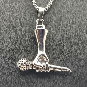 Stainless Steel Necklace Microphone Hand Rapper Music Hip-hop Fashion Gift New!